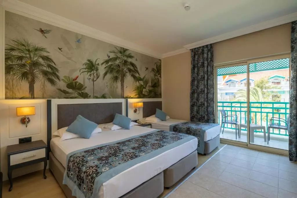 Crystal Paraiso Verde Resort and Spa